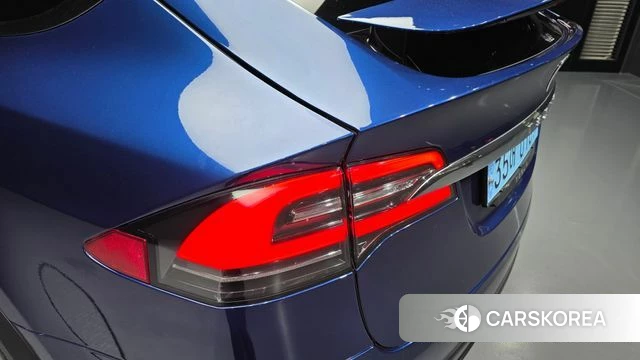 Tesla Model X id 4344766 из Кореи 15