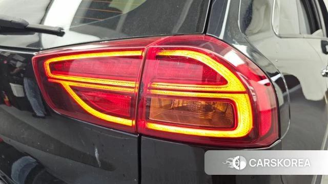 Kia The New Niro id 4585991 из Кореи 15