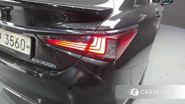 Lexus ES300h 7th generation id 4785549 из Кореи 15