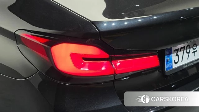 BMW 5 Series (G30) id 4488854 из Кореи 15