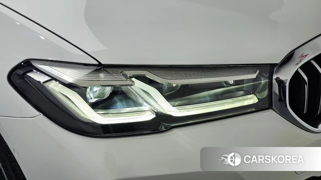 BMW 5 Series (G30) id 4561277 из Кореи 15