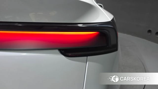Tesla Model Y id 4706000 из Кореи 15