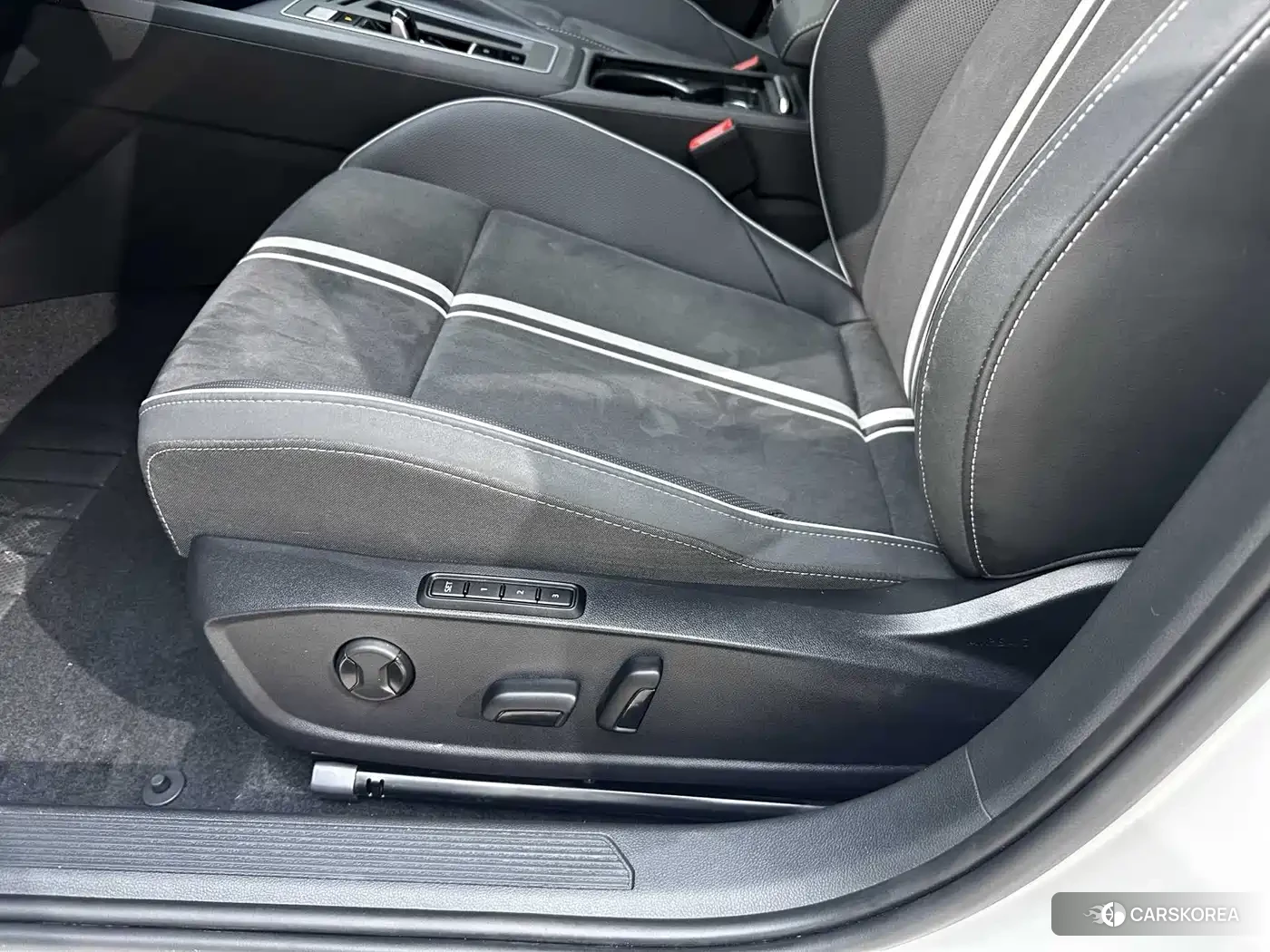 Volkswagen Golf id 4649350 из Китая 15
