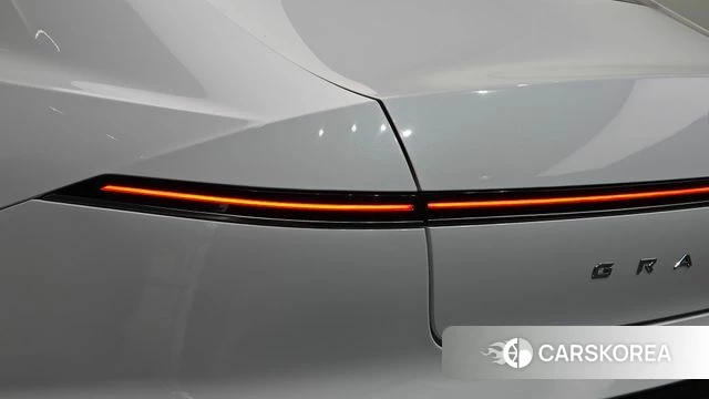 Hyundai Grandeur Hybrid (GN7) id 4916855 из Кореи 15