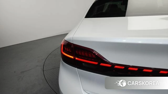 Kia K7 Premier Hybrid id 4350711 из Кореи 15