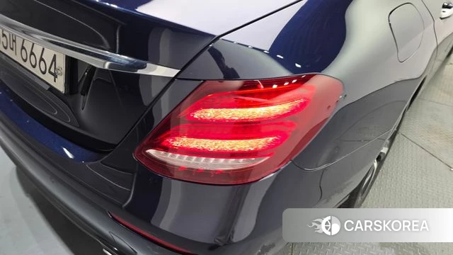 Mercedes-Benz E-Class W213 id 4637774 из Кореи 15