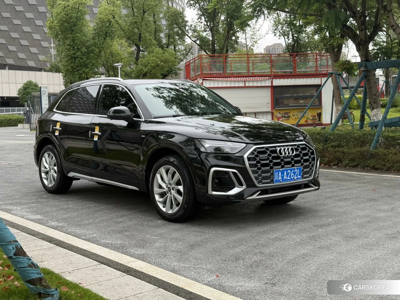 Audi Q5L id 4510435 из Китая 15