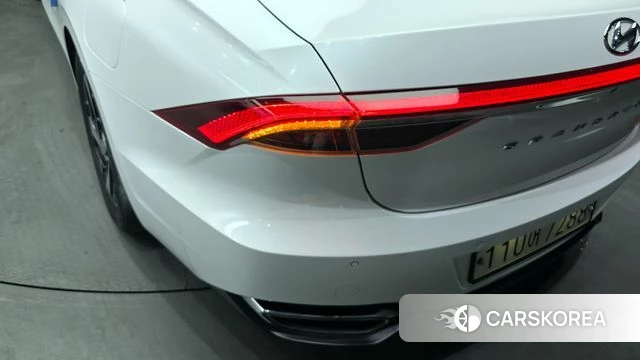 Hyundai The New Grandeur IG Hybrid id 4317657 из Кореи 15