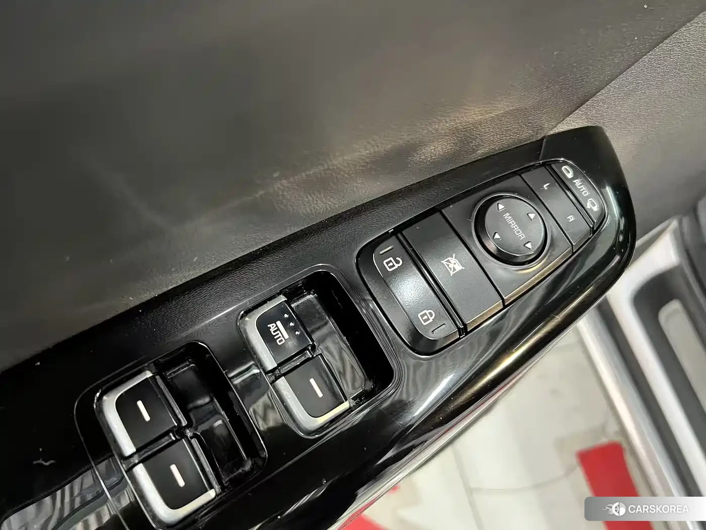 Kia KX5 id 4545998 из Китая 15