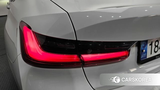 BMW 3 Series (G20) id 4267198 из Кореи 15