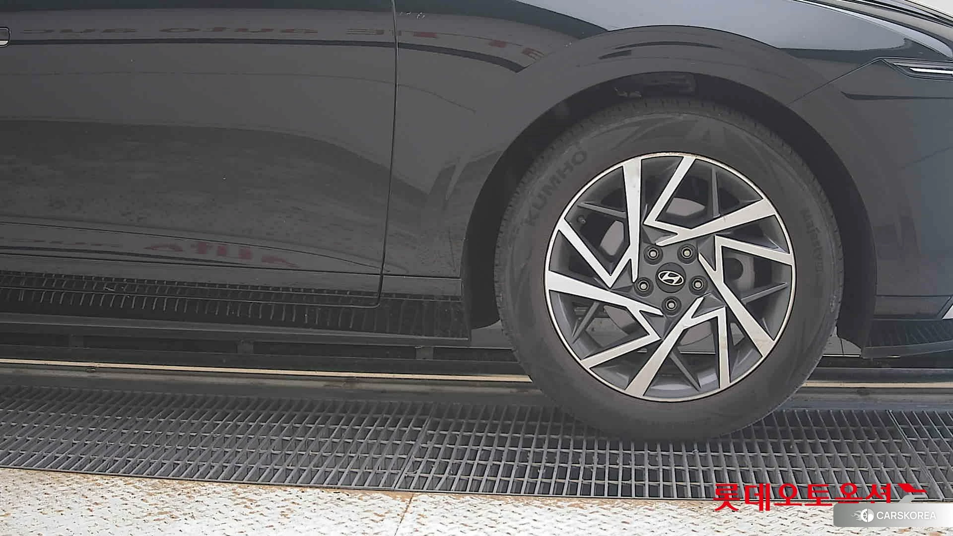 Hyundai Grandeur Hybrid id 4902530 из Кореи 15