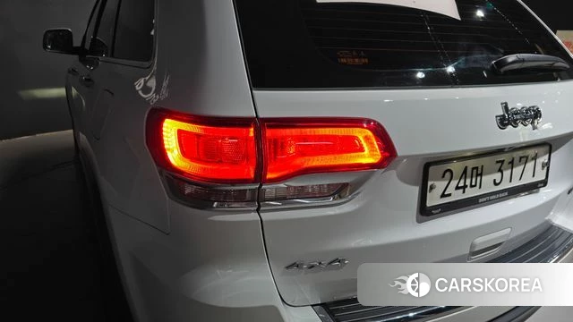 Jeep Grand Cherokee id 4310955 из Кореи 15