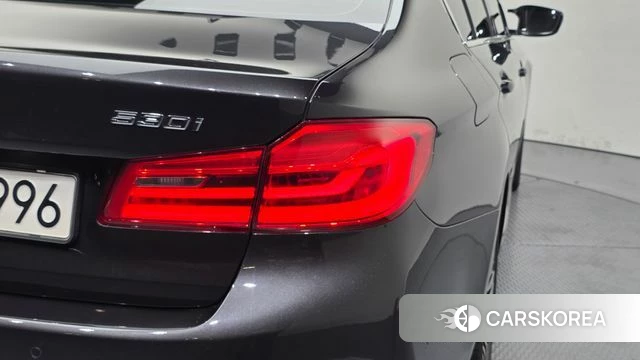 BMW 5 Series (G30) id 4551455 из Кореи 15