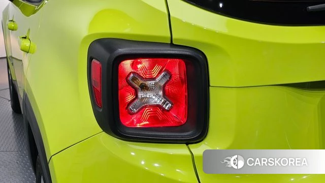 Jeep Renegade id 4610330 из Кореи 15
