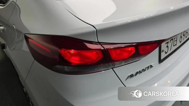 Hyundai Avante AD id 4459524 из Кореи 15