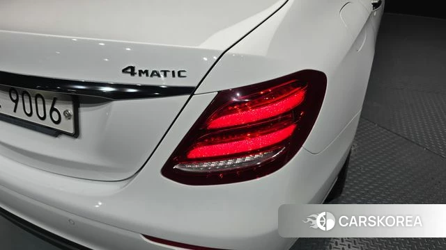Mercedes-Benz E-Class W213 id 4620628 из Кореи 15
