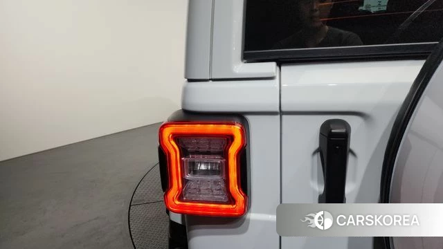 Jeep Wrangler (JL) id 4250435 из Кореи 15
