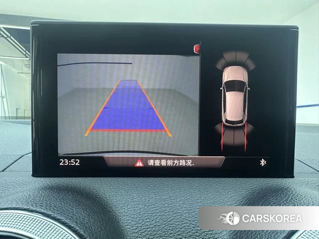 Audi Q2L id 4313289 из Китая 15
