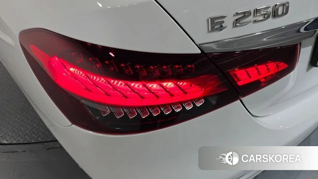Mercedes-Benz E-Class W213 id 4540488 из Кореи 15