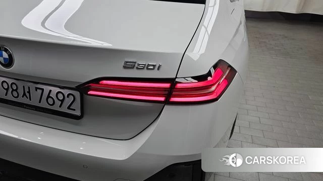 BMW 5 Series (G60) id 4230274 из Кореи 15