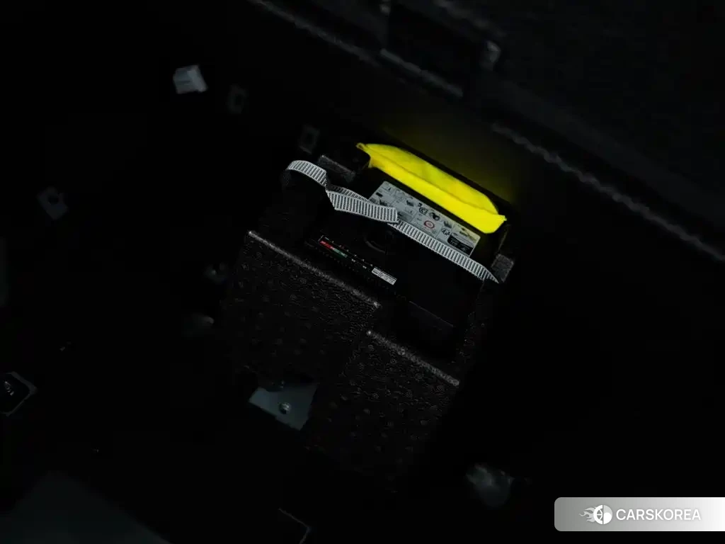 Audi SQ7 id 4601742 из Китая 15