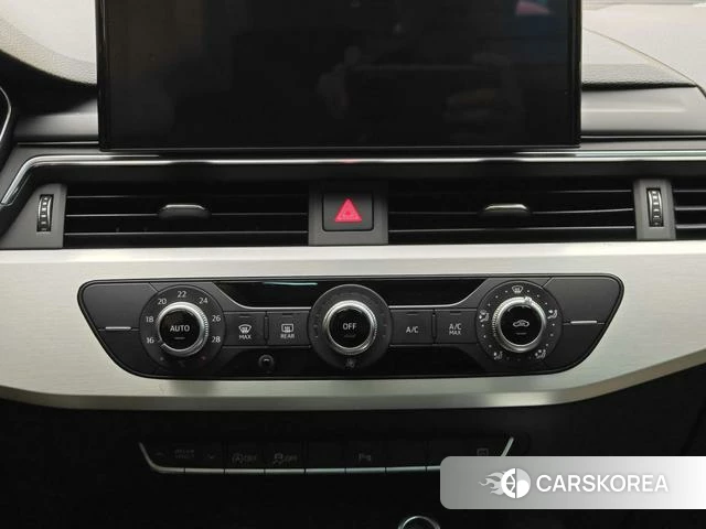 Audi A4L id 4365641 из Китая 15