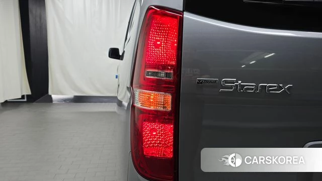 Hyundai The New Grand Starex id 4501903 из Кореи 15