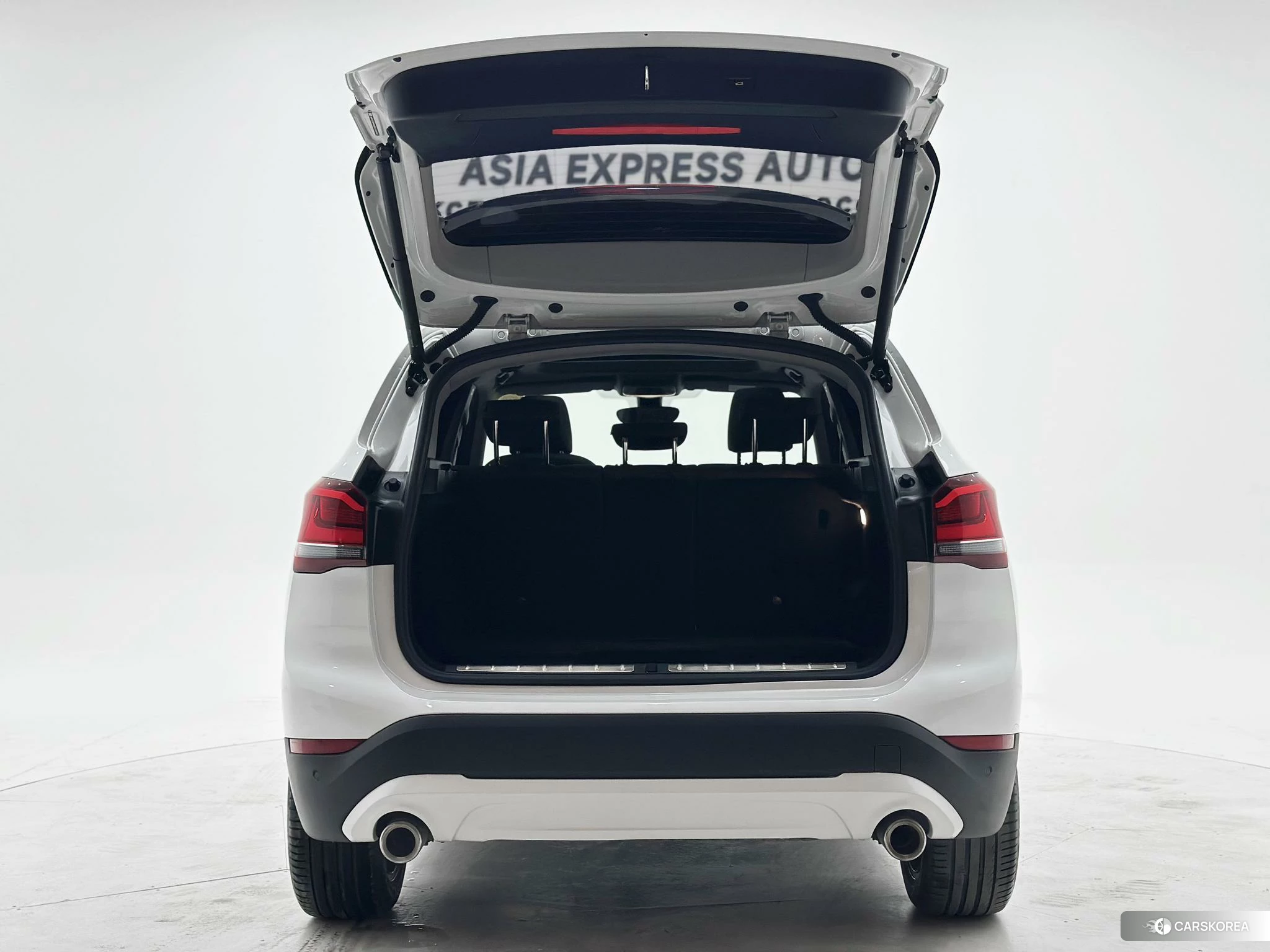 BMW X1 id 4485392 из Китая 15
