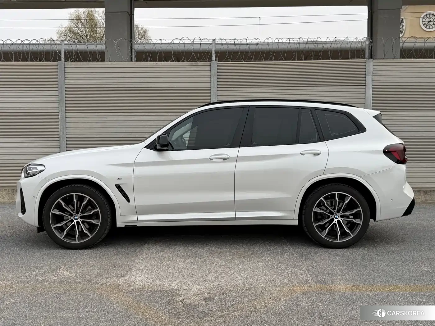BMW X3 id 4559609 из Китая 15