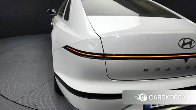 Hyundai Grandeur (GN7) id 4230542 из Кореи 15