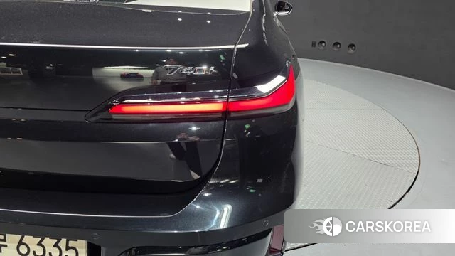 BMW 7 Series (G70) id 4223021 из Кореи 15