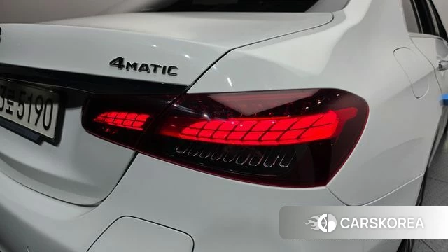 Mercedes-Benz E-Class W213 id 4784478 из Кореи 15