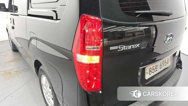 Hyundai The New Grand Starex id 4542553 из Кореи 15