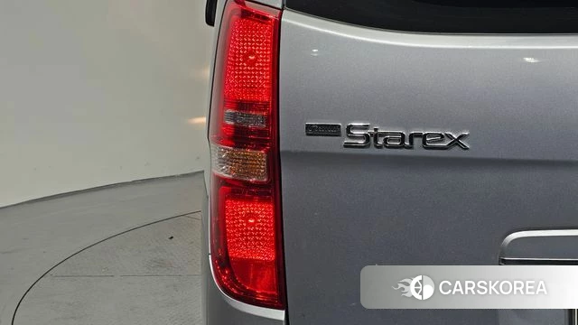 Hyundai The New Grand Starex id 4447420 из Кореи 15