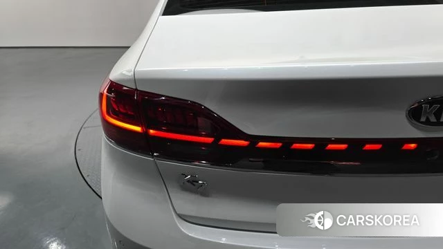 Kia K7 Premier Hybrid id 4268902 из Кореи 15