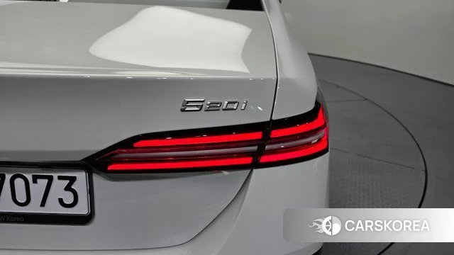 BMW 5 Series (G60) id 4607294 из Кореи 15