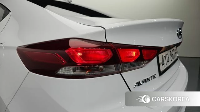 Hyundai Avante AD id 4424842 из Кореи 15