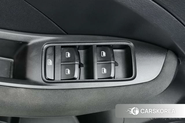 MG MG ZS id 4211564 из Китая 15