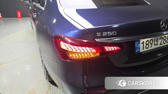 Mercedes-Benz E-Class W213 id 4223819 из Кореи 15