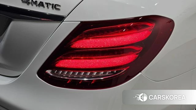 Mercedes-Benz E-Class W213 id 4662852 из Кореи 15