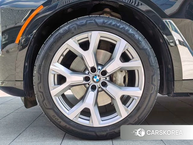 BMW X7 id 4257132 из Китая 15
