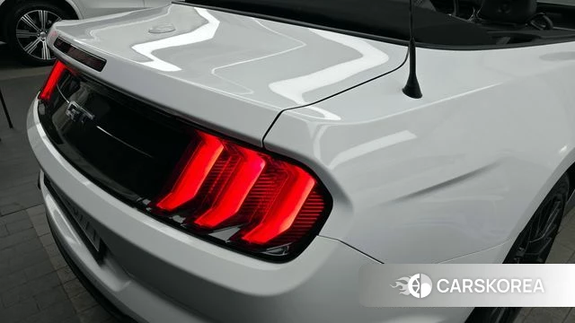 Ford Mustang id 4267233 из Кореи 15