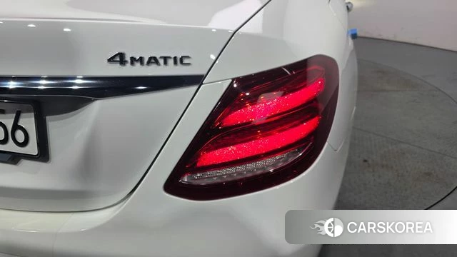 Mercedes-Benz E-Class W213 id 4530834 из Кореи 15