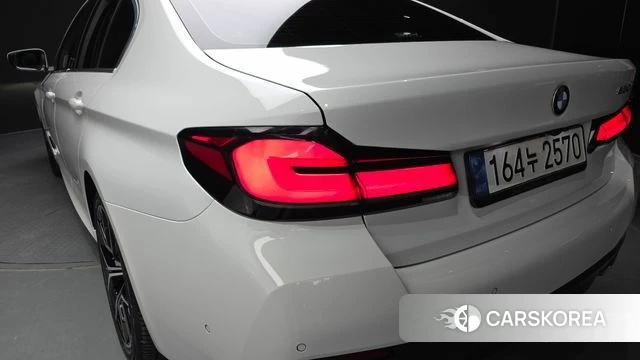 BMW 5 Series (G30) id 4594197 из Кореи 15