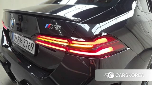 BMW M5 (G90) id 4421308 из Кореи 15