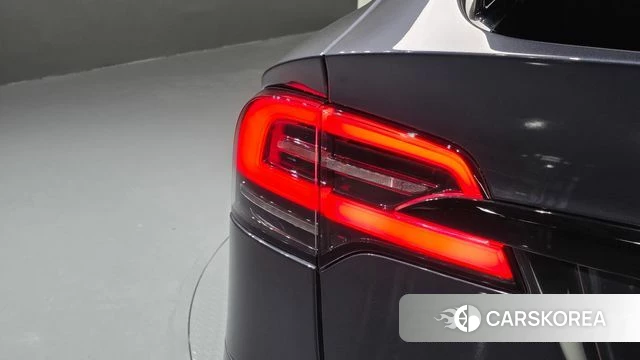 Tesla Model X id 4517149 из Кореи 15