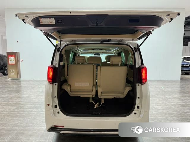Toyota Elfa id 4276501 из Китая 15