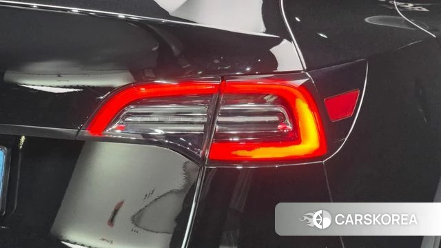 Tesla Model Y id 4783274 из Кореи 15