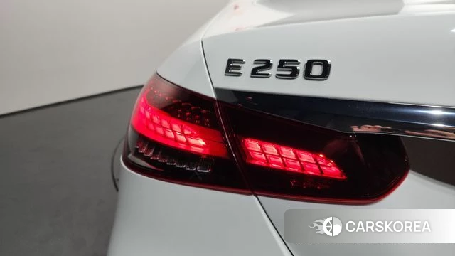 Mercedes-Benz E-Class W213 id 4586414 из Кореи 15