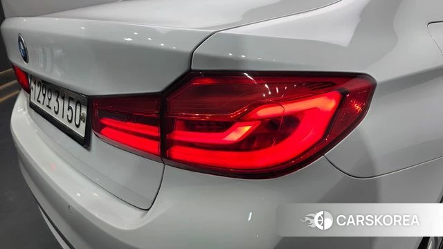 BMW 5 Series (G30) id 4836646 из Кореи 15